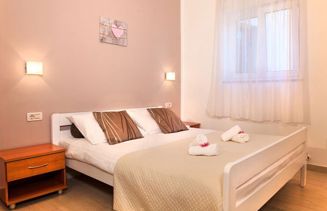 Splendid Beachfront Medveja Apartments - Foto 2