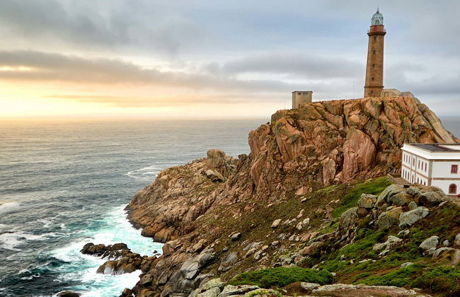 Finisterre, Muxía & Cape Vilan + Boat Trip - Photo 1
