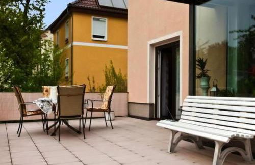 Apartment mit Terrasse by Interhome - Foto 1