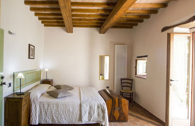 Graceful Holiday Home in Acqualagna With Swimming Pool - Foto 4