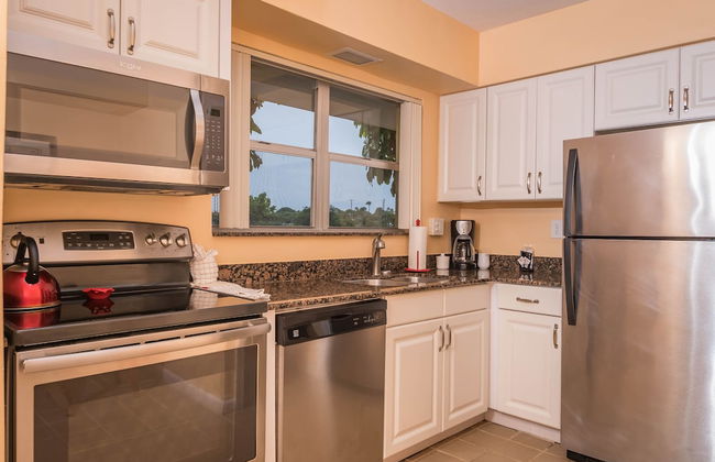 Palm Beach Waterfront Suites - Foto 28