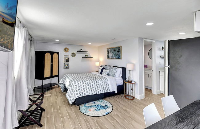 Cozy Cottage 5 Min to Beach Perfect for Couples - Foto 5