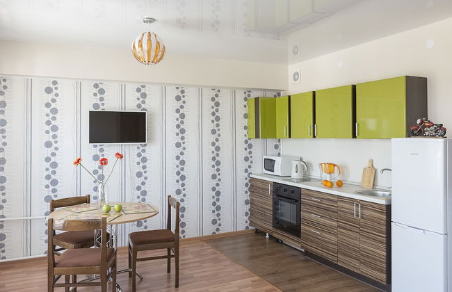 Apartment Comfort on Yadrintseva 18 - Photo 8