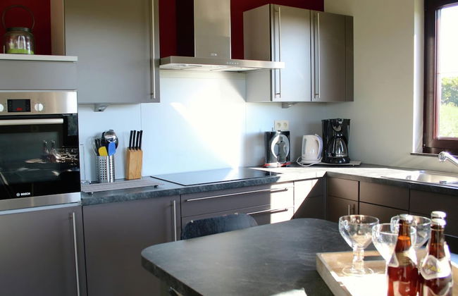 Classy Holiday Home in Martilly with Hot Tub - Photo 10