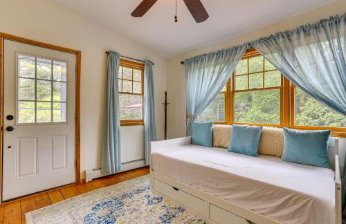 Game Room and Yard Greentown Home Near State Park - Foto 12