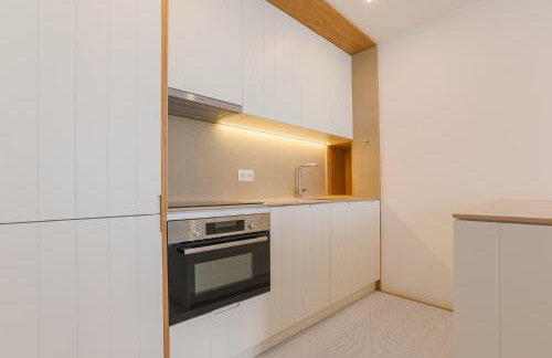 D'AUSE - New Modern Apt - 150m to Beach & Center - Photo 3