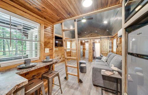 Couples Cabin in Broken Bow about 5 Mi to Downtown! - Foto 10