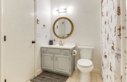 3 min to Mt Snow with FREE Shuttle! Family-Size fun, Wood fireplace, 2 living rooms, Arcades - Foto 30