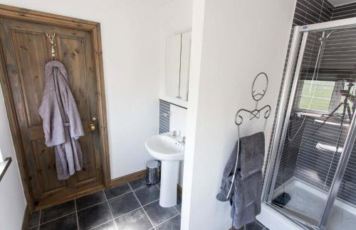 Lincoln Holiday Retreat Lodge with Private Hot Tub - Foto 17