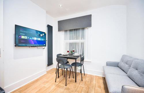 Spacious 2-Bed Leyton Flat Near Olympic Park - Foto 17