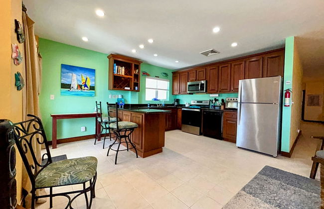 Miramar Villas Resort - Photo 77