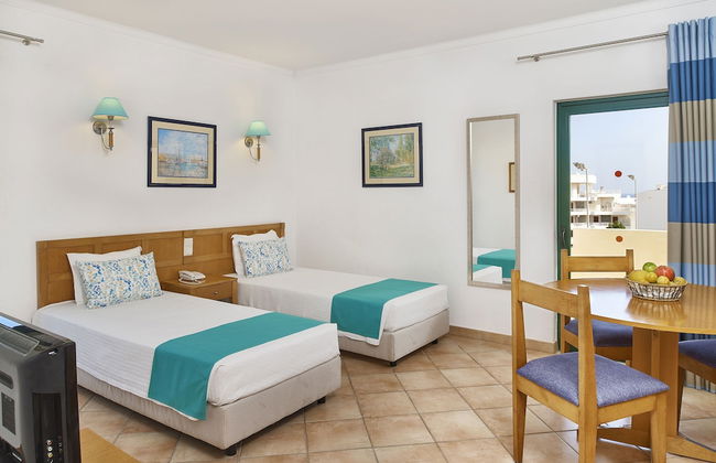 Oceanus Aparthotel - Foto 9