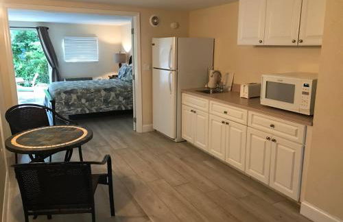 LIC Mgr - MODERN 3 BED 4 BATH VILLA - UPSCALE OCEANFRONT RESORT - INDOOR PICKLEBALL - SPEAKEASY! - Photo 16