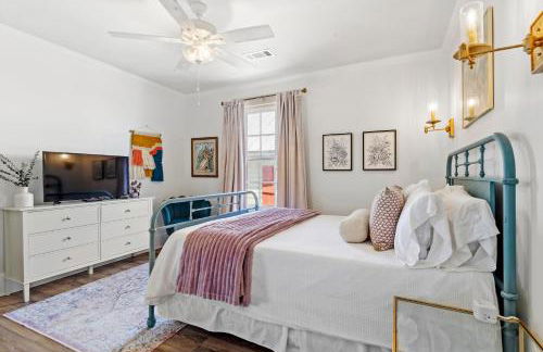 Old Spanish House Suite C Downtown Retreat - Photo 16