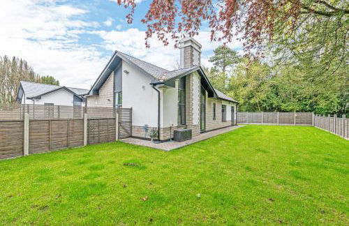 Family and Dog Friendly Luxury 3 Bed Property - With hot tub - Foto 2