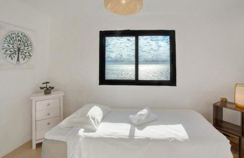 The Yellow House - Photo 21