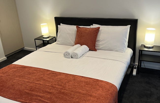 Tasha's Apartments on Morphett - Photo 14