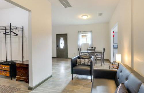 4 Mi to Lake Bastrop Pet-Friendly Apartment! - Foto 8