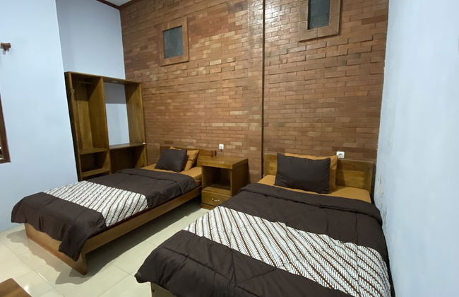 Homestay Candi Pawon Fahrurohman Syariah - Foto 2