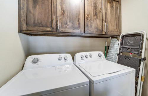 Lakefront Family Home with Dock and Views in Vinita! - Foto 23