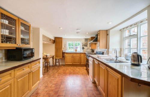 Park Farmhouse - Photo 8