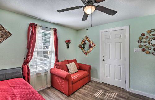 1 Mi to UTA Arlington Elm Cottage with Fenced Yard - Foto 25