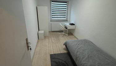 Moderne Zimmer nähe A3 - Foto 4