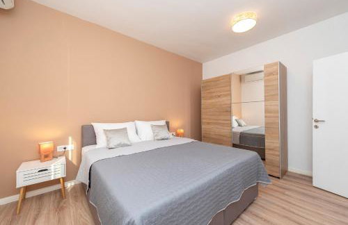 Villa Eni Beachfront apartment with pool - Photo 19