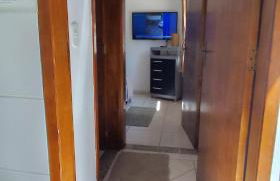 Casa Espaço Sara Piscina com total privacidade, área gourmet completa com churrasqueira fogão a lenha, a 5min do centro e do parque das águas - Foto 37