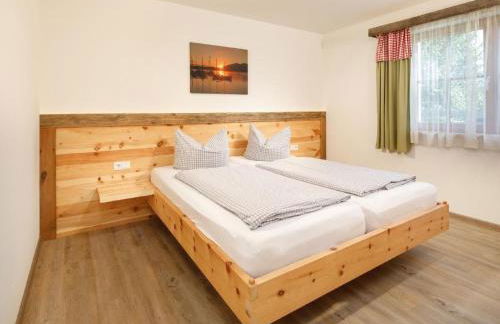 Apartment Chalet mit Blick auf das Wasser by Interhome - Foto 8