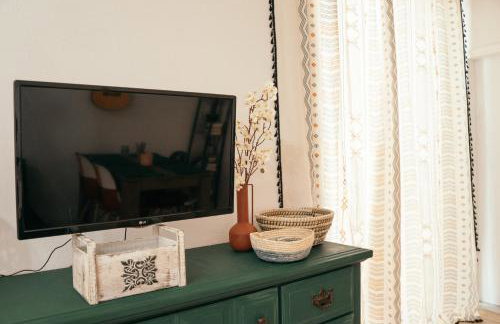 Villager's Art Apartment - Foto 14