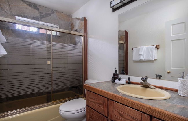 Tarly by Avantstay 5mins To Diamond Peak Skiing w/ Hot Tub in Incline Village - Foto 18