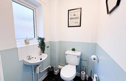 Lokfu Garden By Furnished Accommodation 3 Bedroom House Free Parking Perfect For Contractors and Families - Foto 10