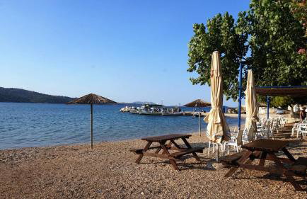 By the sea - Foto 14