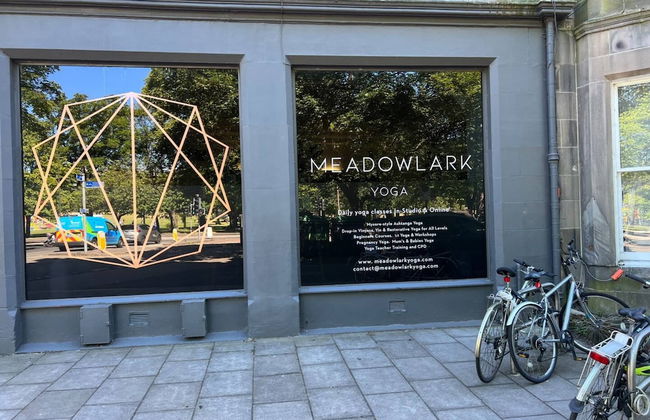 Spacious 4 Bedroom Apartment Near The Meadows/old Town - Foto 38