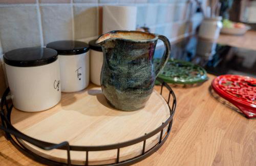 Hazel House - Cosy 2 bedroom house with parking near to Oxford - Foto 38