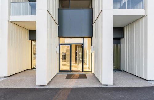 Basel-Tram 8-Tristate-Bridge-Riverview - Foto 53