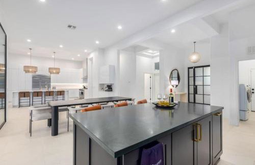 Anderson LUX Estate Private Bar Pool Sleeps 12 - Foto 33