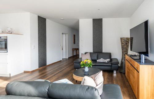 Hangar 19 Superior Apartment mit Terrasse und Garten H1W2 - Foto 10