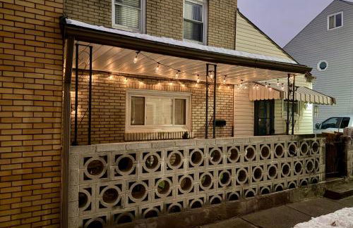 Cozy Cabin Vibe in the City - Foto 24