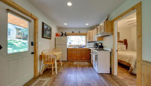 Cozy Countryside Cabin in Robie Creek Park! - Foto 5