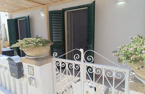 Adelè posto tranquillo al centro del paese - Foto 62