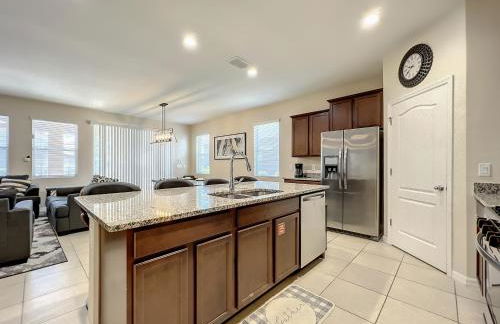 Solterra Resort Davenport FL Clubhouse Area - 7 Bedroom 6 Bath Home with Private Pool Spa - Lazy River 20 min from Disney - Foto 61