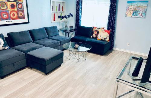 3br home 2br unit close to USAFA with fireplace - Foto 64