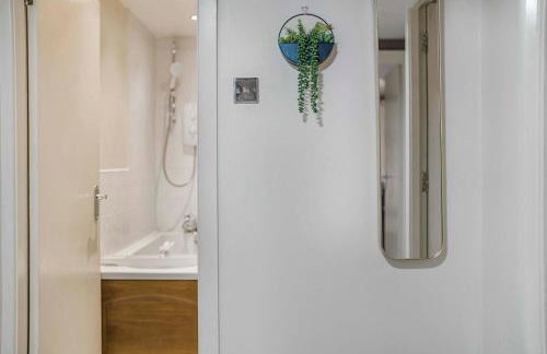 GuestReady - Cozy retreat in vibrant Liverpool - Photo 22