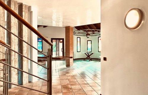 Wow House - Ampia Villa con Piscina e sala giochi - Foto 26