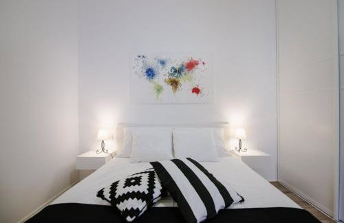 British Square - Stylish Apartment with Private Parking - Foto 10