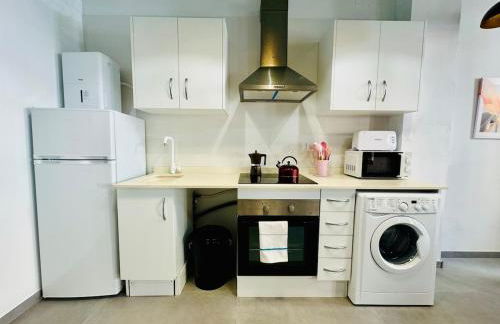 Mediterranean Flat next to the Historic Center - Photo 7