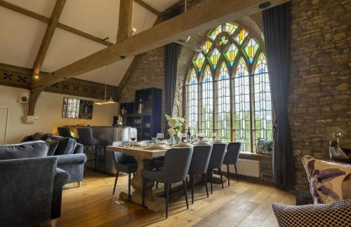 Askrigg Chapel - Photo 1