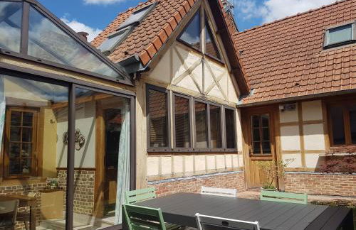 Maison de ville spacieuse et calme en plein coeur d'Amiens - Foto 1